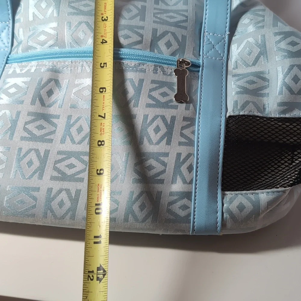 Ventilated Pet Carrier - Light Blue